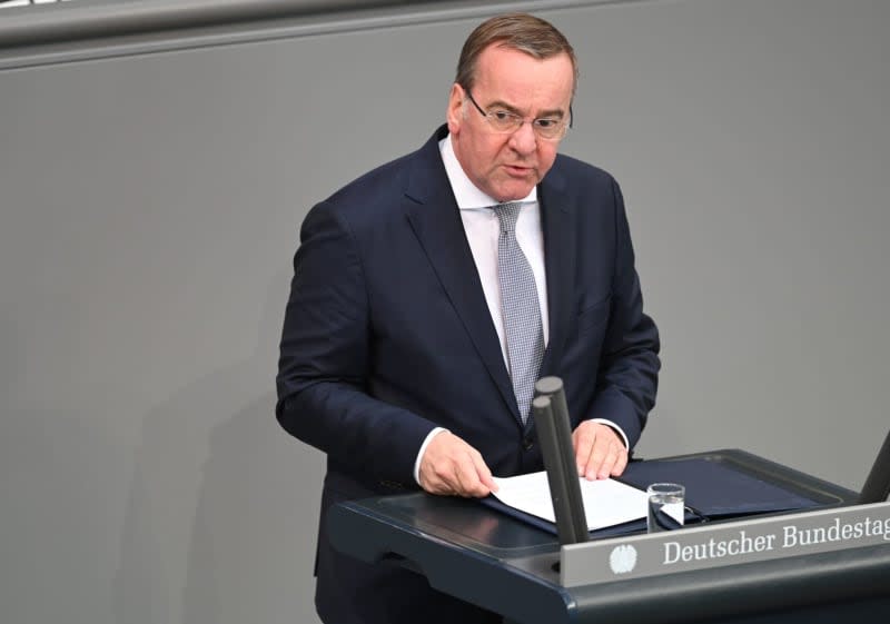 Boris Pistorius German Minister of Defense, speaks during a plenary debate on National Veterans Day in the Bundestag. Jessica Lichetzki/dpa