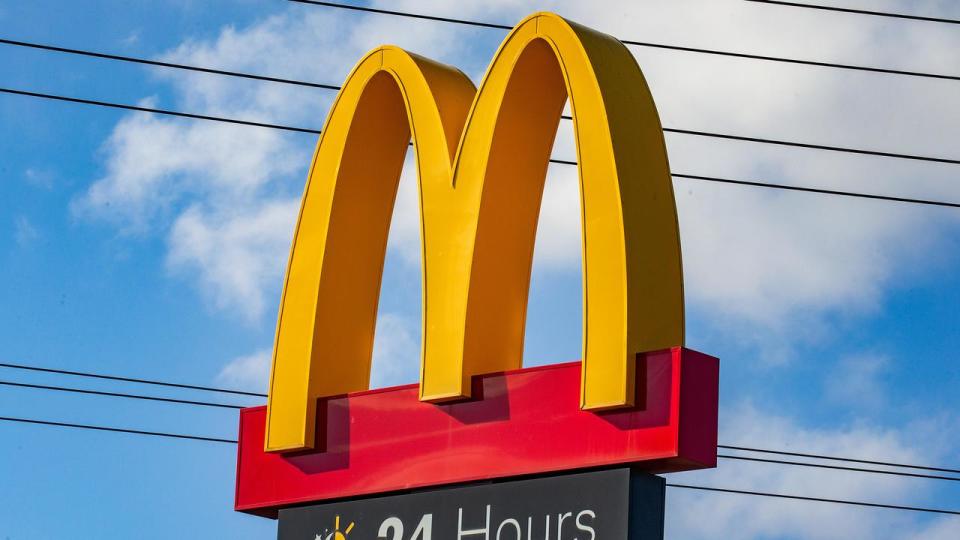 MELBOURNE, AUSTRALIA- NewsWire Photos APRIL 04 2021: Generic McDonalds images: A McDonaldÃs customer in Victoria has slammed the fast food outlet, saying he was injured when making an order in the drive-through for one reason. Sarah.Picture: NCA NewsWire / Sarah Matray