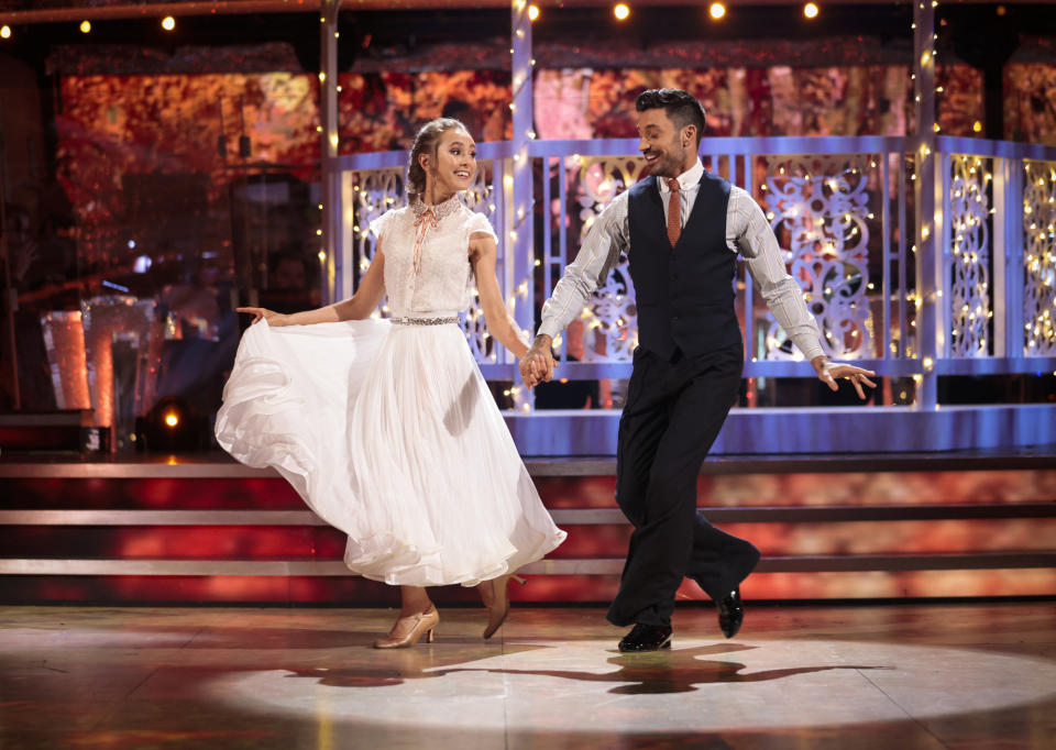 Rose Ayling-Ellis and Giovanni Pernice performed a classy American Smooth routine on 'Strictly Come Dancing'. (Guy Levy/BBC)
