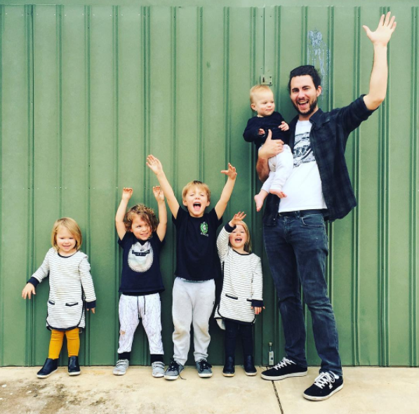Krechelle blogs about life with her six kids and hubby Dave. Photo: Instagram
