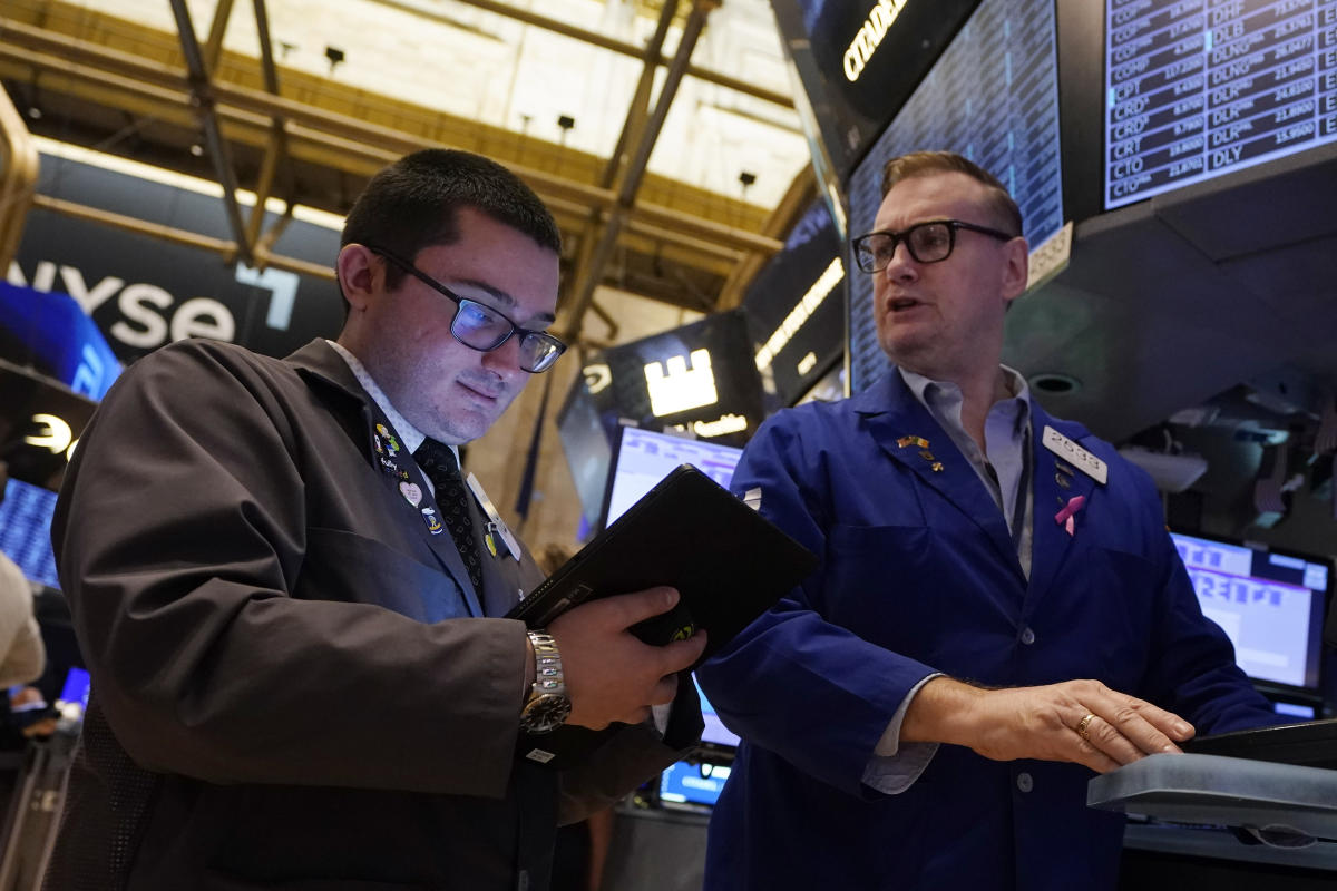 Stock prices rise slightly as key inflation report meets expectations