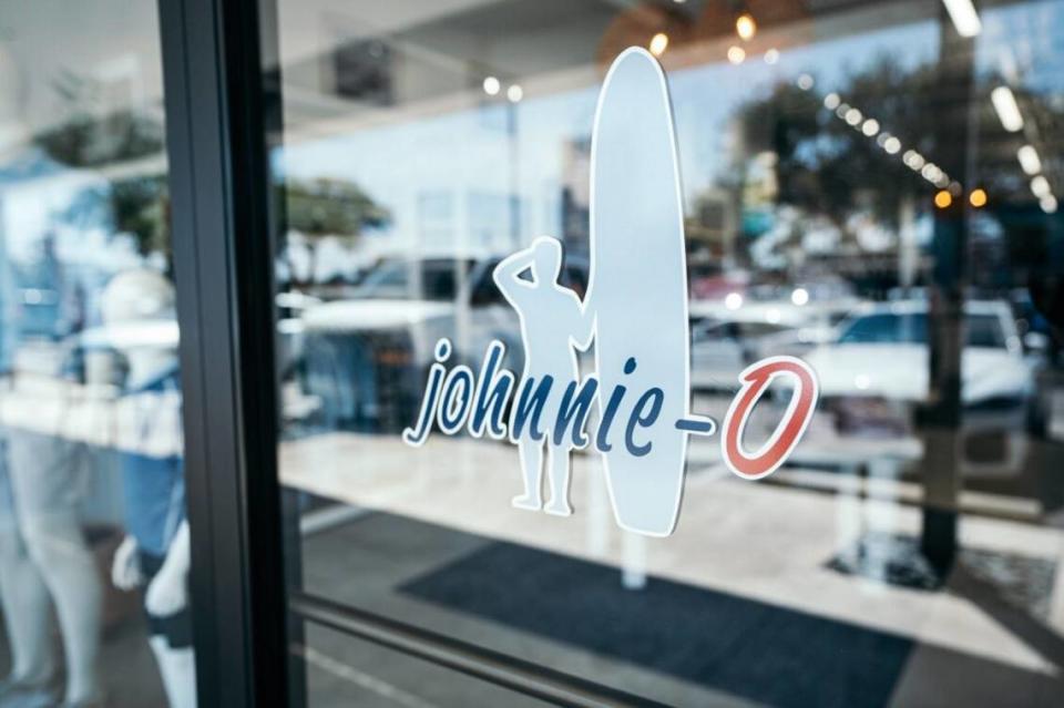 The West Coast clothing and lifestyle brand johnnie-O’s will open a retail store in Raleigh’s North Hills shopping center in summer 2024.