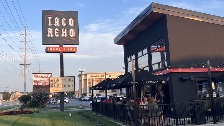 Taco Reho exterior with drive thru sign