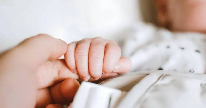 國泰醫院重症新生兒外接團隊轉診僅花70分鐘，成功搶救早產兒性命，而且不影響日後健康。（示意圖／翻攝自pexels）
