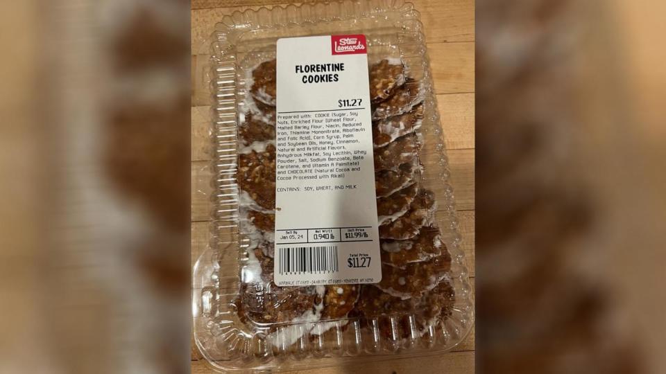 PHOTO: A photo of the recalled cookies, sold by Stew Leonard’s grocery stores in Danbury and Newington, Conn. (Connecticut DCP)