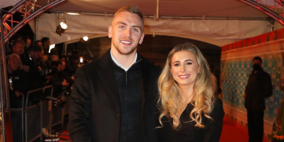 jarrod bowen, dani dyer, 2022