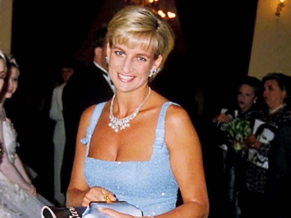 Prinzessin Diana wird mit einer Statue geehrt. (Bild: imagecollect/Globe-Photos)