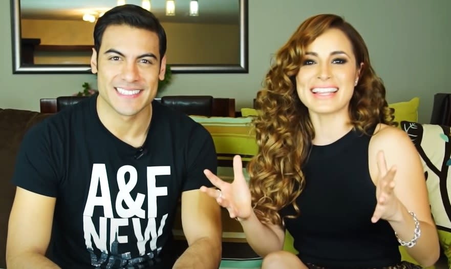 Carlos Rivera con Cynthia Rodríguez / Cortesía 