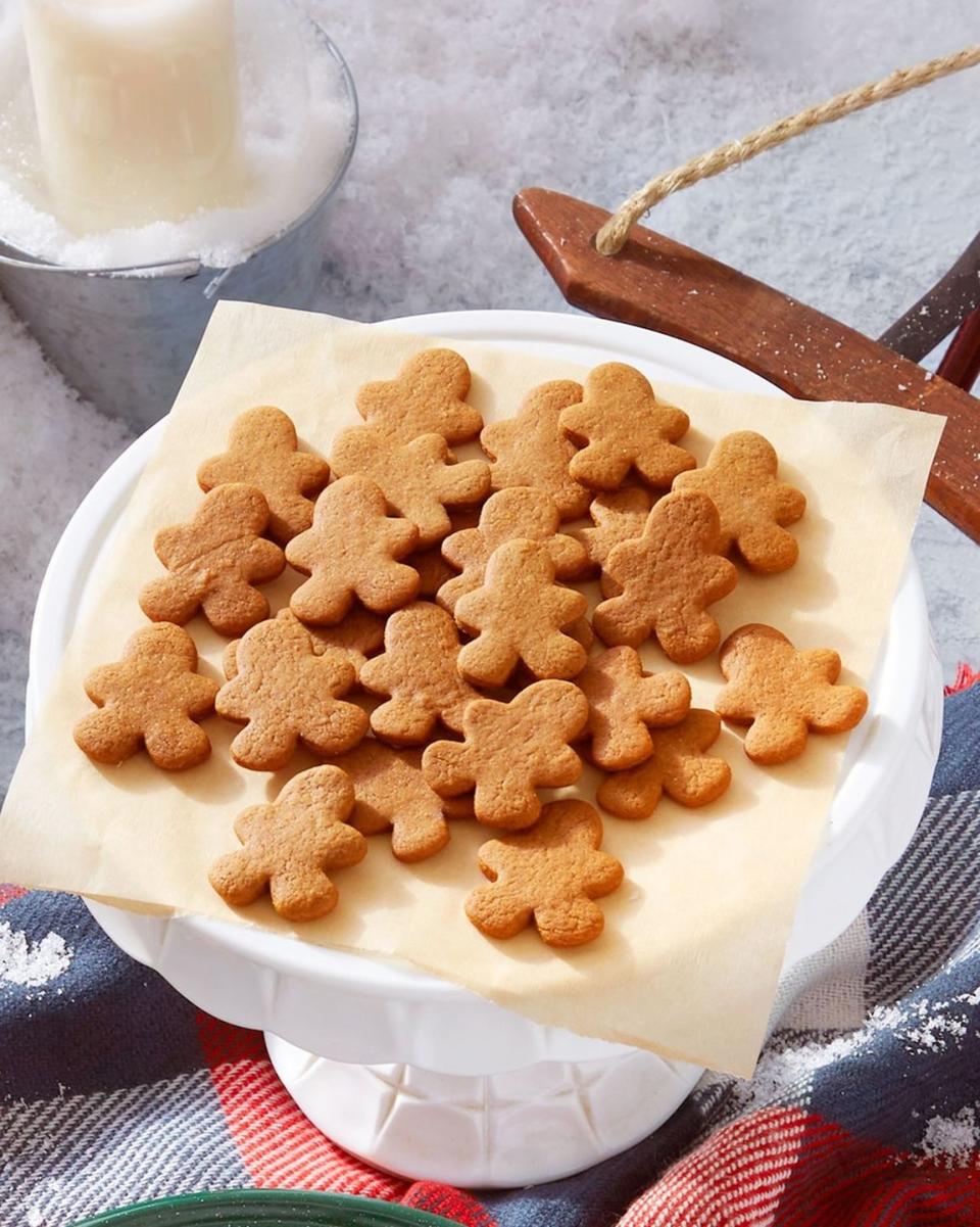 <p>Like regular gingerbread men, but cuter! These little Christmas cookies are great on their own, but they can also be used as garnish on your holiday cakes, pies, and desserts.</p><p><strong><a href="https://www.countryliving.com/food-drinks/a38094155/mini-gingerbread-men-recipe/" rel="nofollow noopener" target="_blank" data-ylk="slk:Get the recipe for Mini Gingerbread Men;elm:context_link;itc:0;sec:content-canvas" class="link ">Get the recipe for Mini Gingerbread Men</a>.</strong></p>