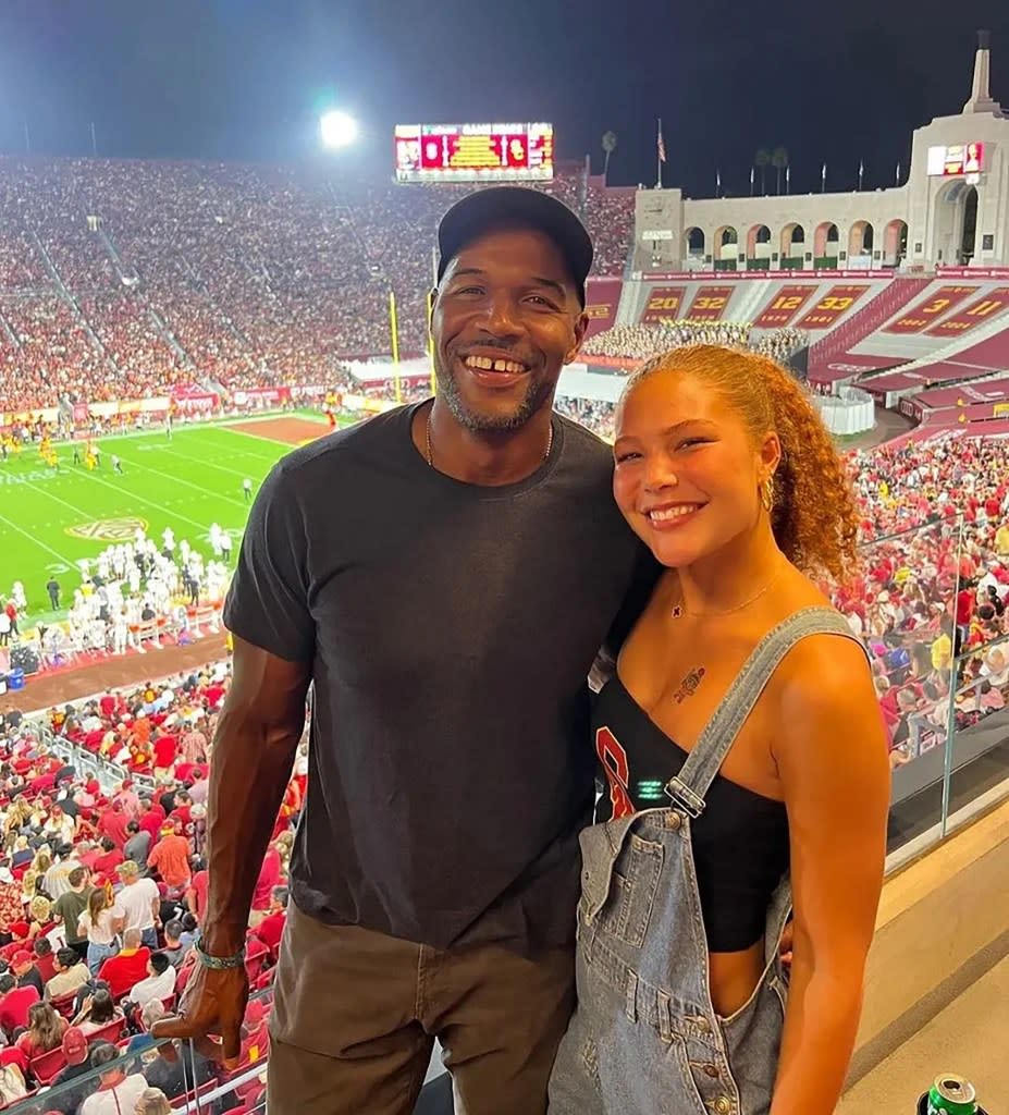 Michael Strahan, 52, and his daughter Isabella, 19. Michael Strahan/Instagram