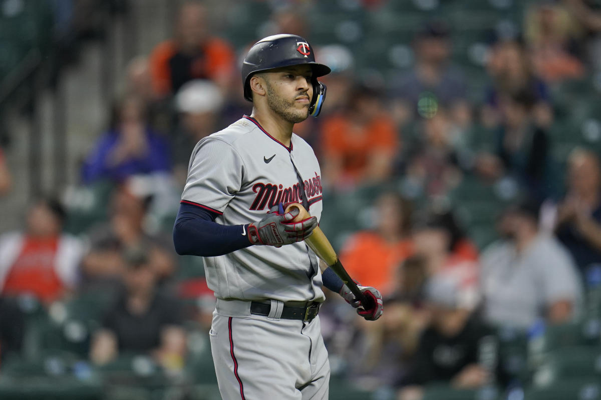 Atlanta Braves: Should the Braves target free agent Michael Brantley?