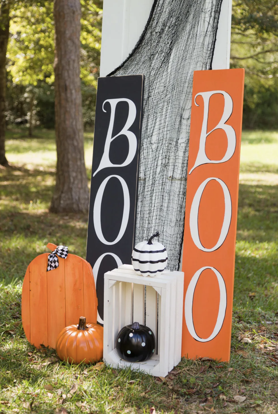 Boo Sign