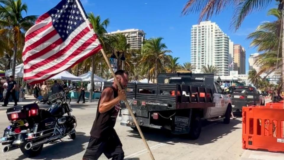 Noah Coughlan ran from Washington to Florida in 167 days as a tribute to veterans. Fort Lauderdale city officials welcomed him with a police escort as he completed the final leg of his journey, carrying an American flag to the Atlantic Ocean.