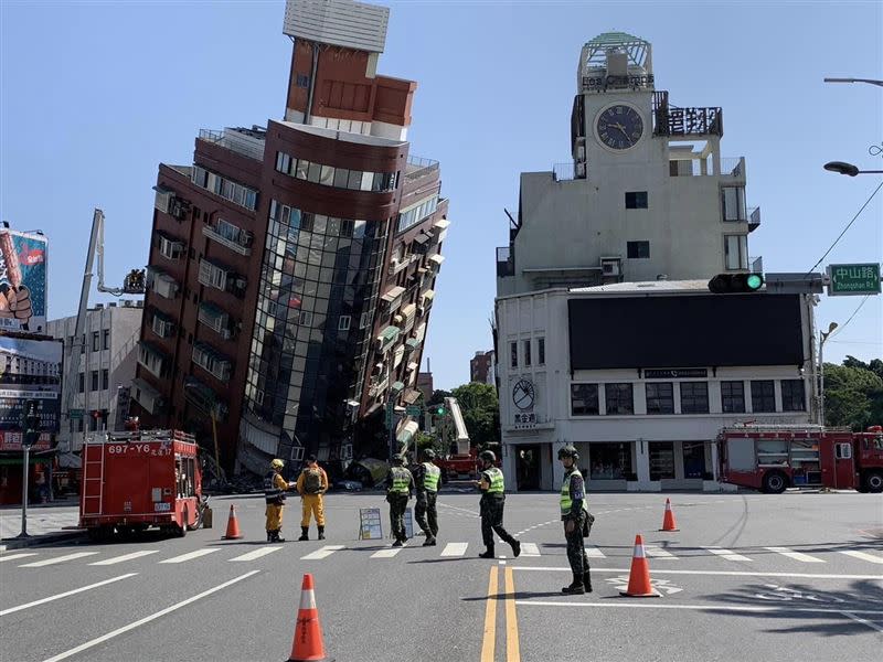 張齡予家族經營的飯店，在0403大地震中險受波及。（圖／翻攝自張齡予臉書）