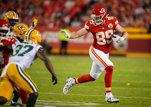 Chiefs promote TE Matt Bushman from the practice squad