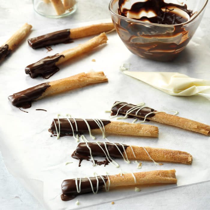 Chocolate Dipped Phyllo Sticks Exps Hrbz16 24367 D09 08 2b 3