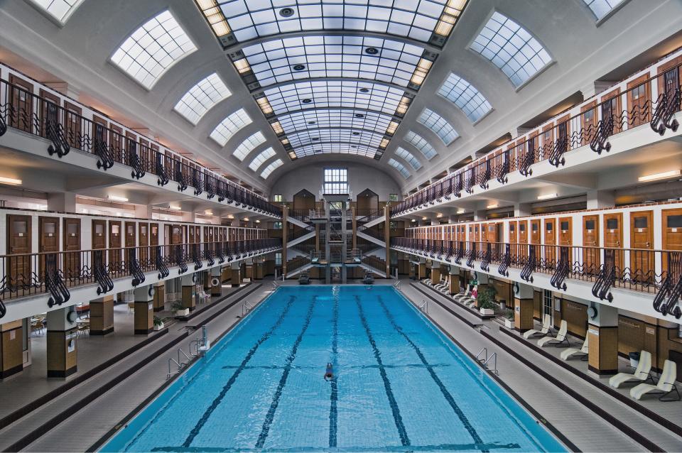 The <strong>Amalienbad</strong> pools in Vienna are designed in an Art Nouveau style of architecture. Built in the 1920s by Austrian architects Otto Nadel and Karl Schmalhofer, the building was damaged during World War II but later repaired.