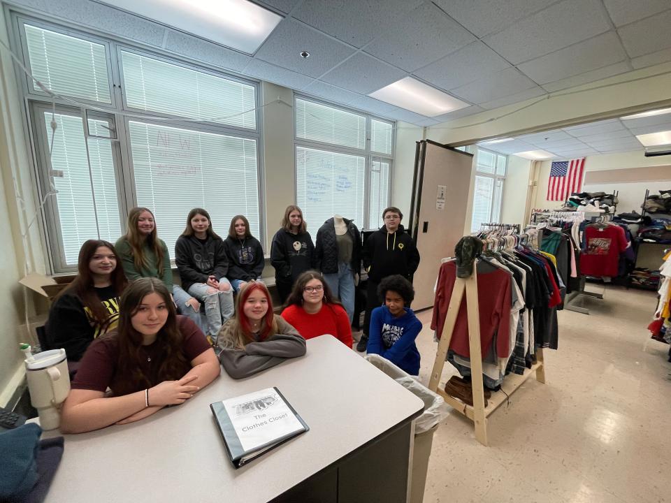 Sebring McKinley Junior High Student Senate organizes and operates the school’s Clothes Closet, providing free items to students in seventh through 12th grade.