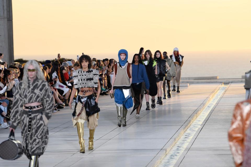 Final looks of the Louis Vuitton 2023 Cruise Show