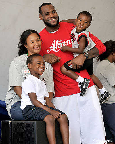 LeBron James' Most Adorable Family Photos