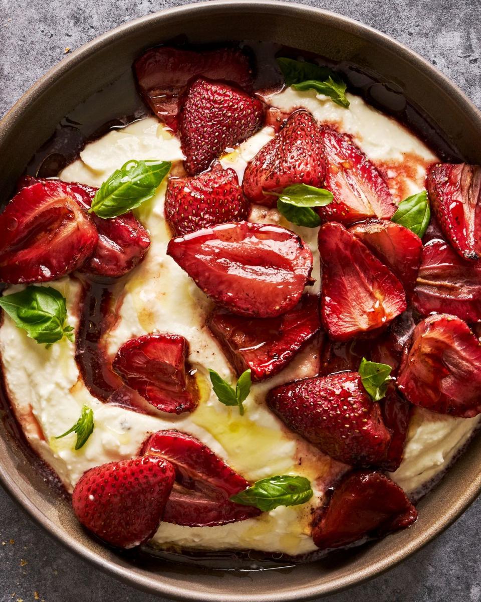 whipped feta with balsamic roasted strawberries served with crackers