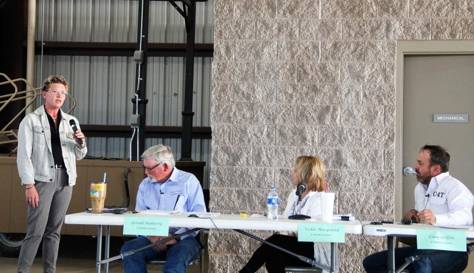 Daniel Buck of the Southwest Cannabis Trade Association, standing, addresses the Otero County Commission, seated, and the crowd at a special Otero County Commission meeting on May 5, 2022.
The meeting was called to do discuss and approve a County Cannabis Ordinance.