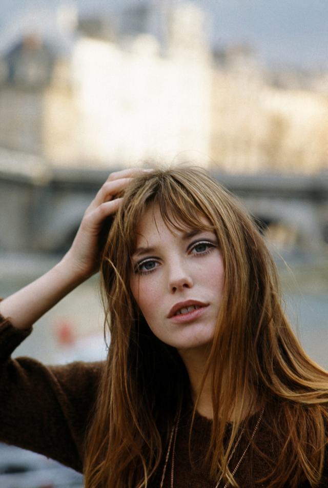 jane birkin's iconic 60s and 70s style🌼☂️🧺 you'd be hard-pressed to find  a style icon whose influence has made quite as long-lasting an…