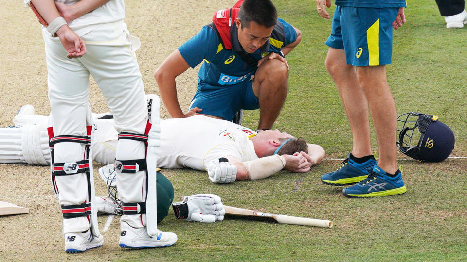 Steve Smith was on the ground for a number of minutes. (Photo by Jed Leicester/Getty Images)