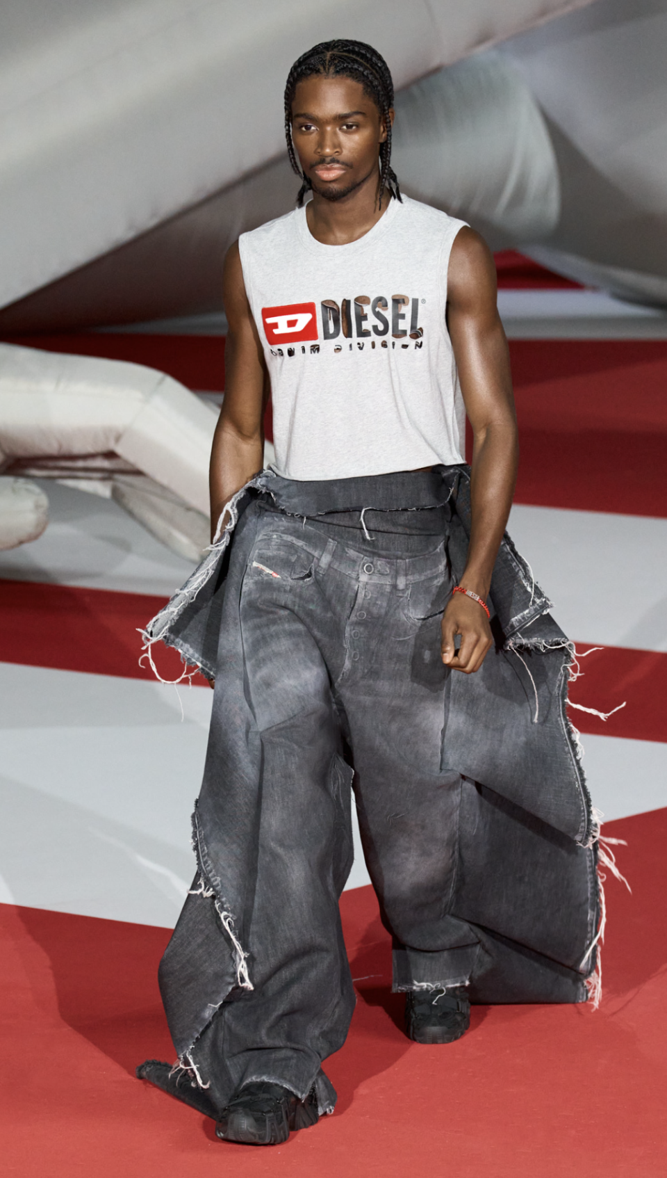 PHOTO / DIESEL (SS23)