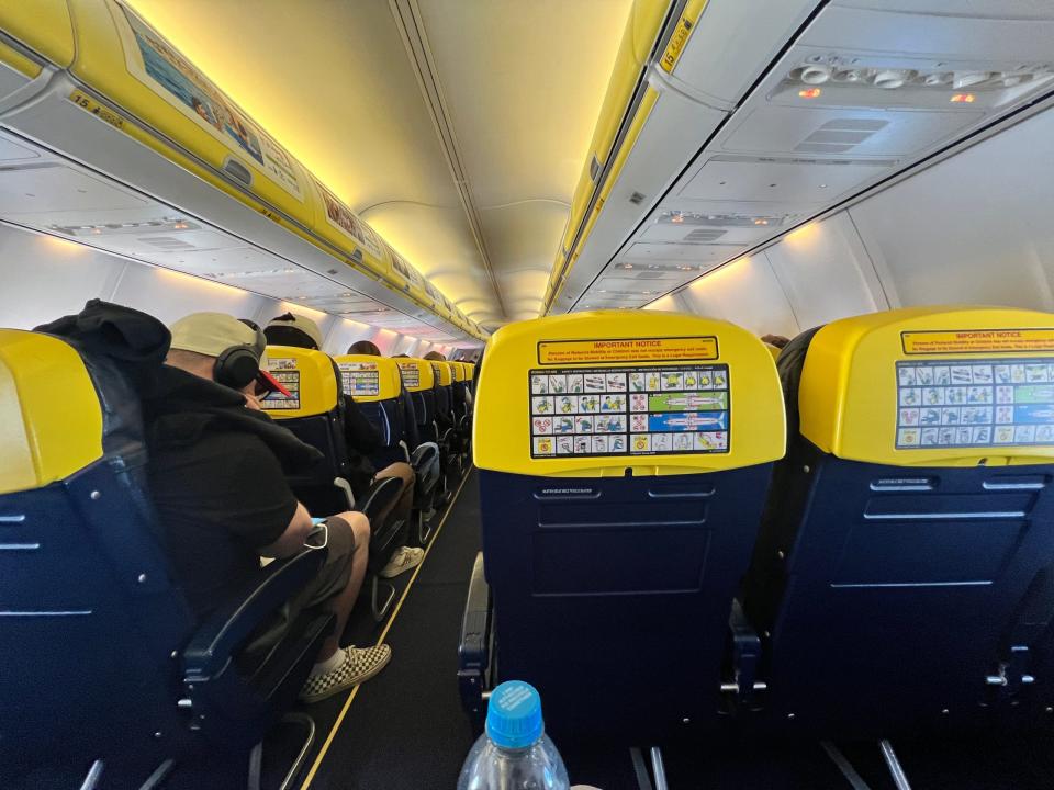 A passenger's perspective on board a Ryanair Boeing 737-800