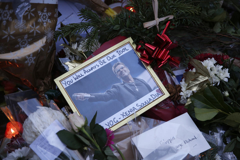 Fans mourn the death of George Michael