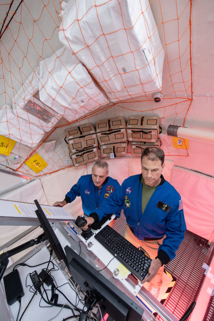 Workstations on habitat