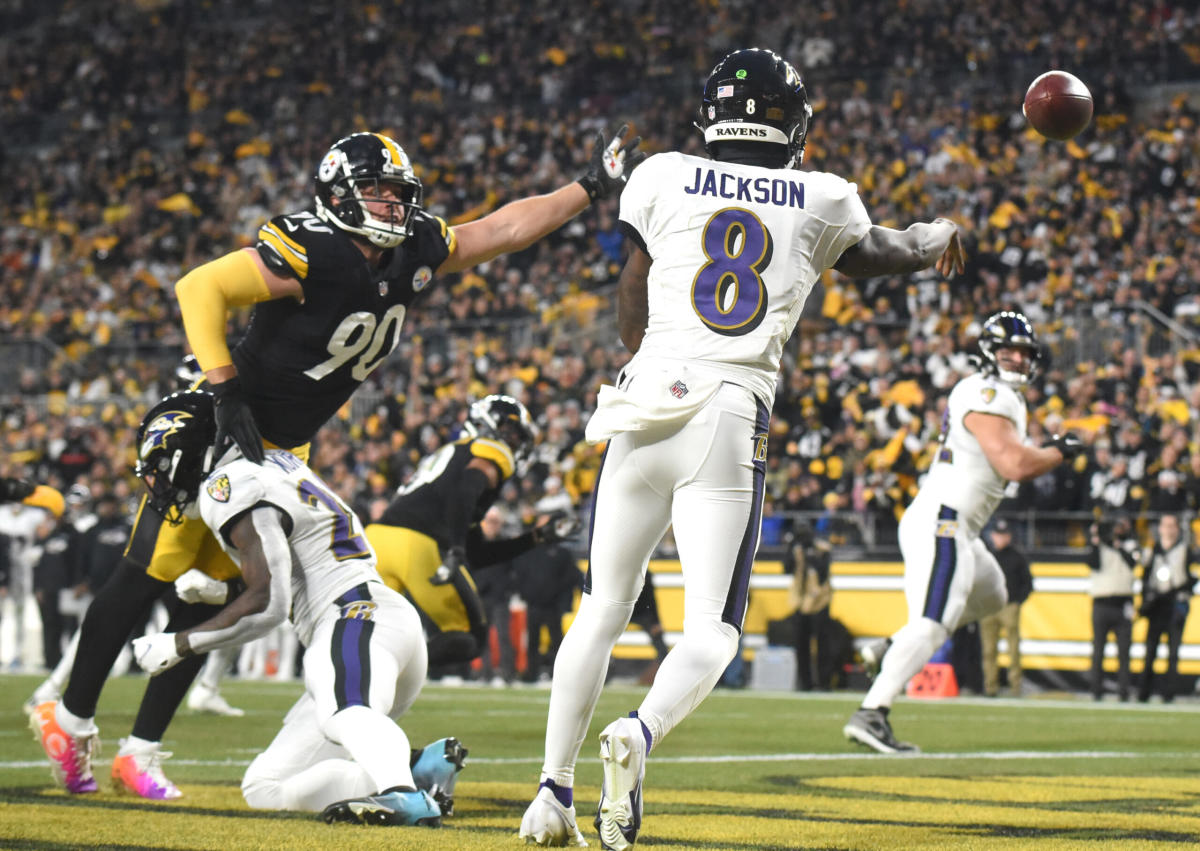 Who is the Ravens starting QB today vs Steelers? Latest Lamar Jackson's  latest injury update