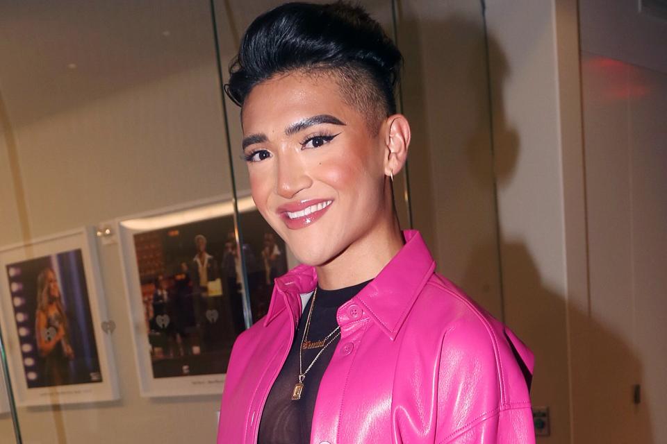 NEW YORK, NEW YORK - OCTOBER 14: Justin David Sullivan poses at a media preview/photo call for the new upcoming broadway musical "& Juliet" at The iHeartRadio Theater on October 14, 2022 in New York City. (Photo by Bruce Glikas/Getty Images)