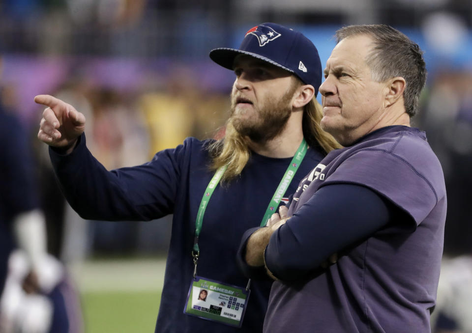 Patriots head coach Bill Belichick, right, talks to his son Steve Belichick before Super Bowl LII. (AP)