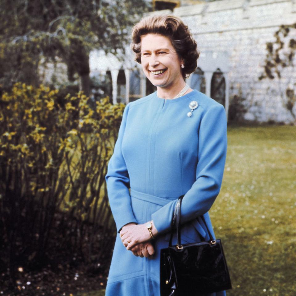 The Queen wears the Duchess of Cambridge broach in a portrait taken for her 50th birthday in 1976 (AFP via Getty Images)