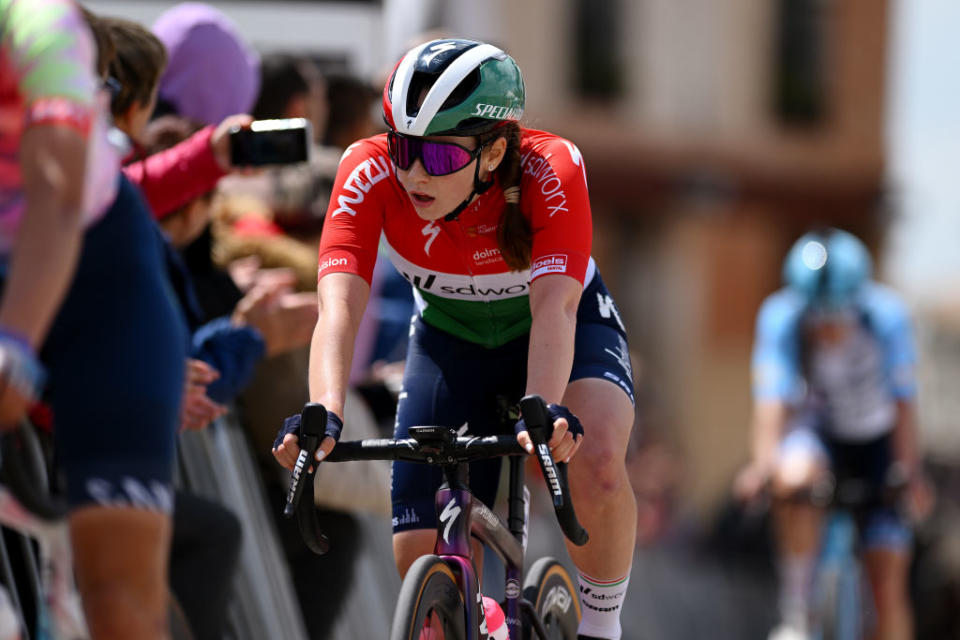 LERMA SPAIN  MAY 19 Kata Blanka Vas of Hungary and Team SD Worx crosses the finish line during the 8th Vuelta a Burgos Feminas 2023 Stage 2 a 1189km stage from Sotresgudo to Lerma  UCIWWT  on May 19 2023 in Lerma Spain Photo by Dario BelingheriGetty Images