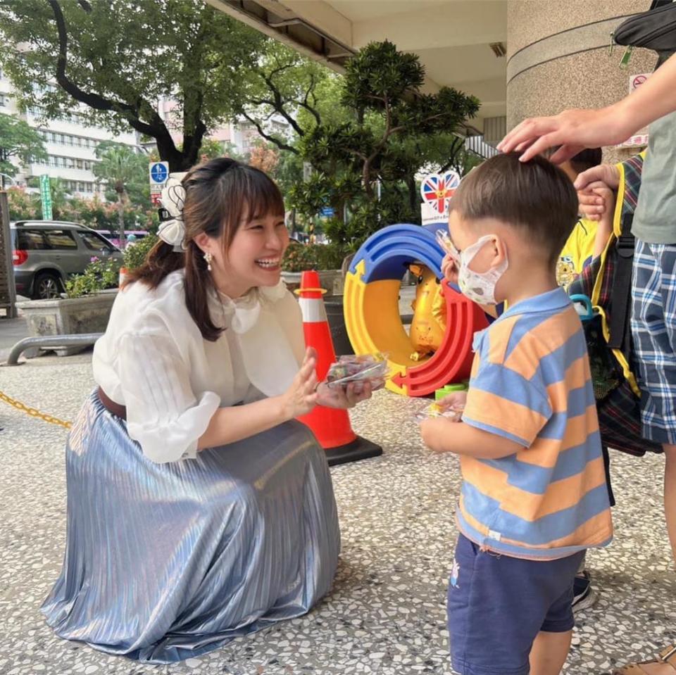 已故的前國民黨高市議長許崑源6月6日逝世4周年，愛女、現任高市議員許采蓁決定今年辦公益活動，作為對父親的紀念，希望能傳承「奧源」精神。（摘自許采蓁臉書）