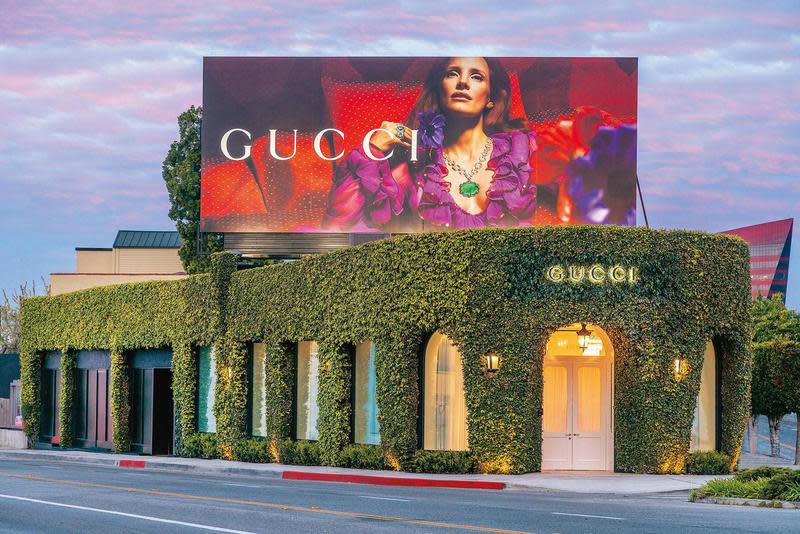 新開幕的Gucci Salon呼應好萊塢傳統，同時也展現了Gucci洛杉磯首家精品專門店的室內裝潢和理念。（Gucci提供）