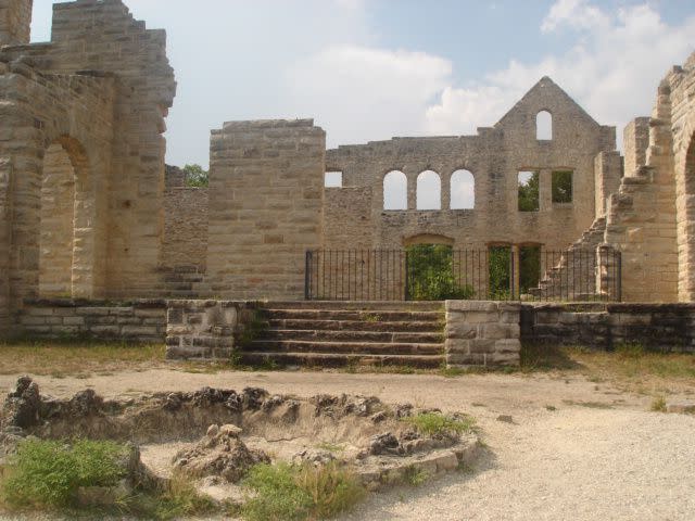 Ha Ha Tonka Castle Ruins