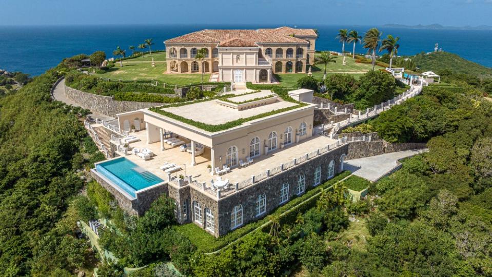 This $200 Million Palatial Villa in Mustique Is the Caribbean’s Most ...