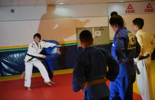 Yuko Fujii giving a class to young judo students in Rio de Janeiro on June 26, 2018