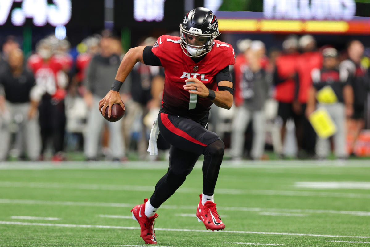 Marcus Mariota shows his wheels scoring TD in Falcons preseason opener