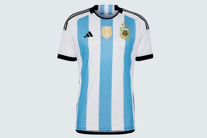 La nueva camiseta de la Selección con las tres estrellas