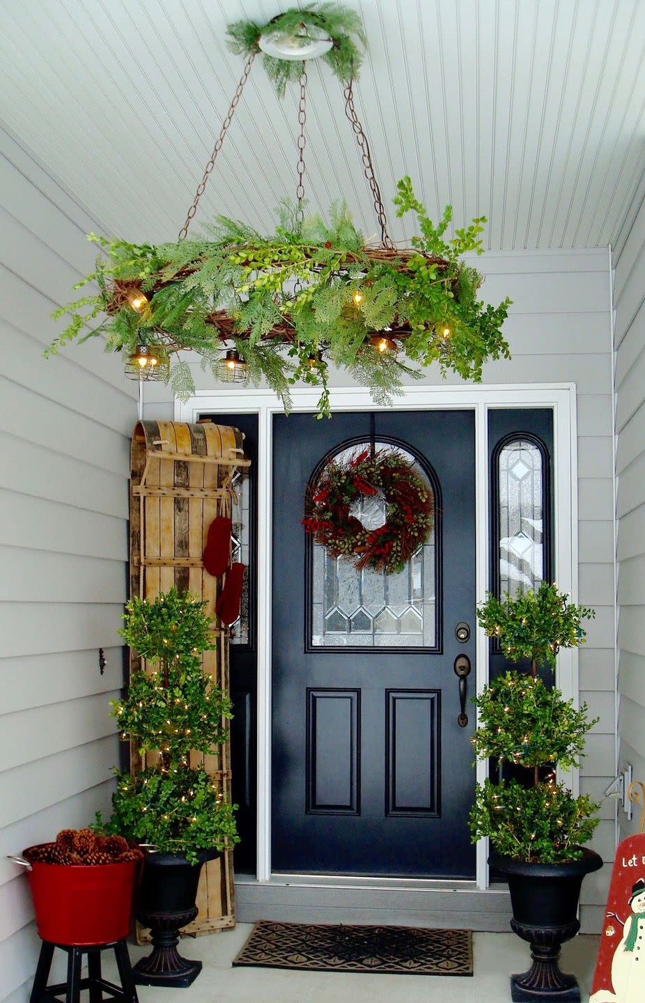 DIY Christmas Chandelier