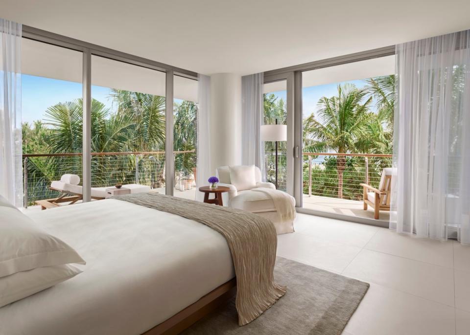 The Miami Beach EDITION - Bungalow Pool View Suite (Miami Beach EDITION)