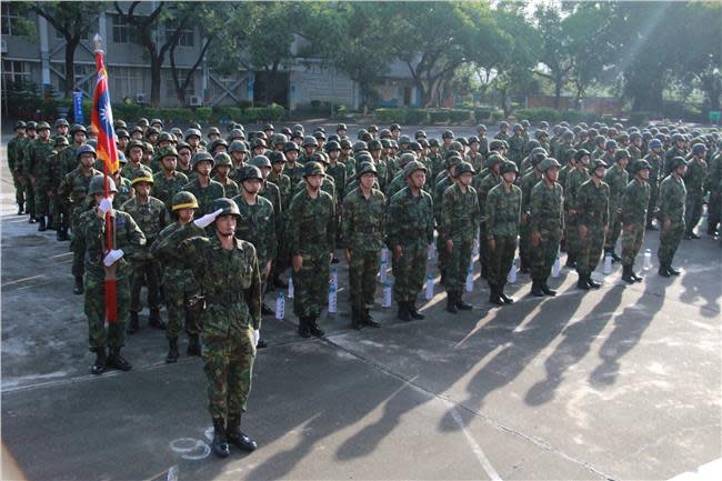 原PO的職業是軍人，沒辦法常常回家。（示意圖／資料照）