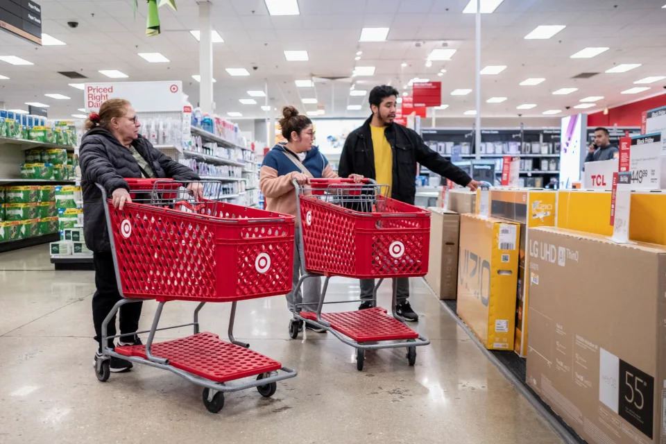 People shop at at a Target store during Black Friday sales in Chicago, Illinois, U.S., November 25, 2022. REUTERS/Jim Vondruska