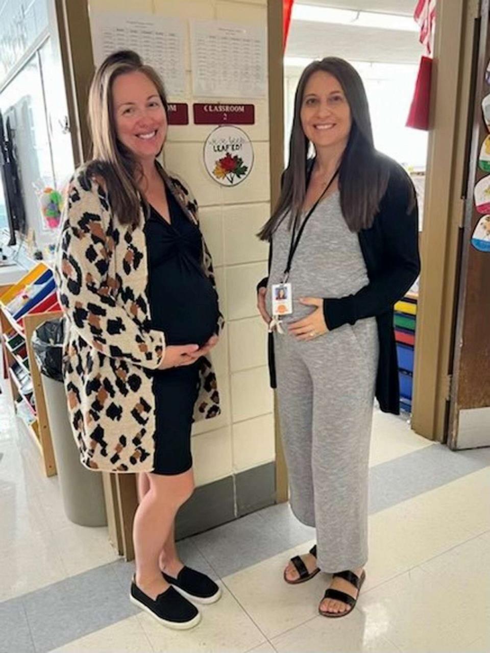 PHOTO: Amanda Dempsey poses with a fellow kindergarten teacher pregnant at the same time at Long Hill Elementary School in Connecticut. (Amanda Dempsey)