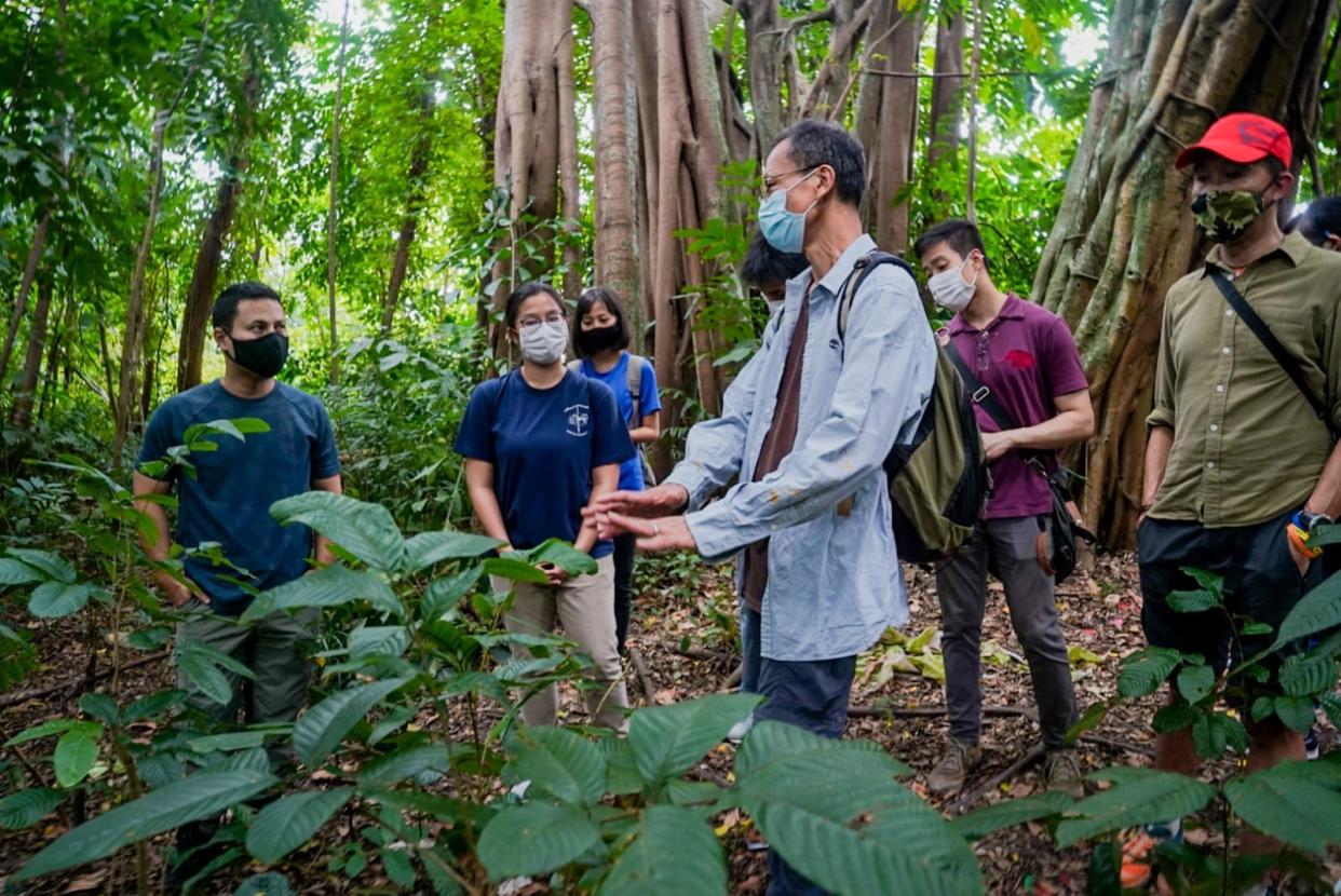 National Development Minister Desmond Lee (left) visits Dover Forest with members of the nature community in Singapore. (PHOTO: Facebook/Desmond Lee)
